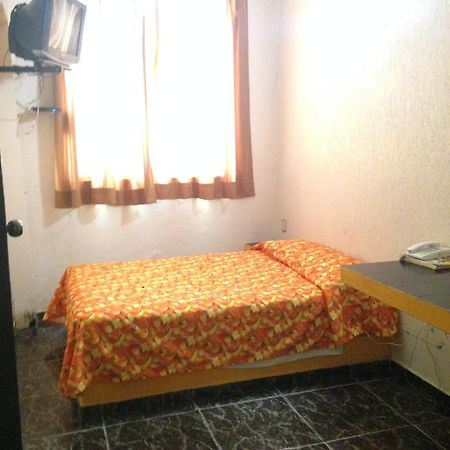 Hotel Moreno Коацакоалкос Стая снимка